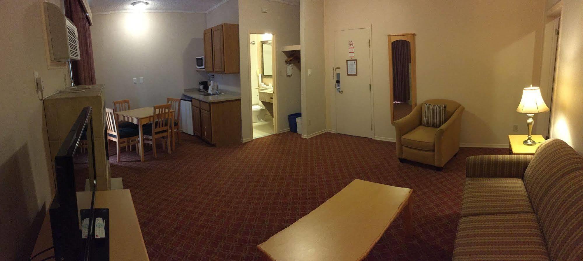 Sword Inn Bancroft Facilidades foto
